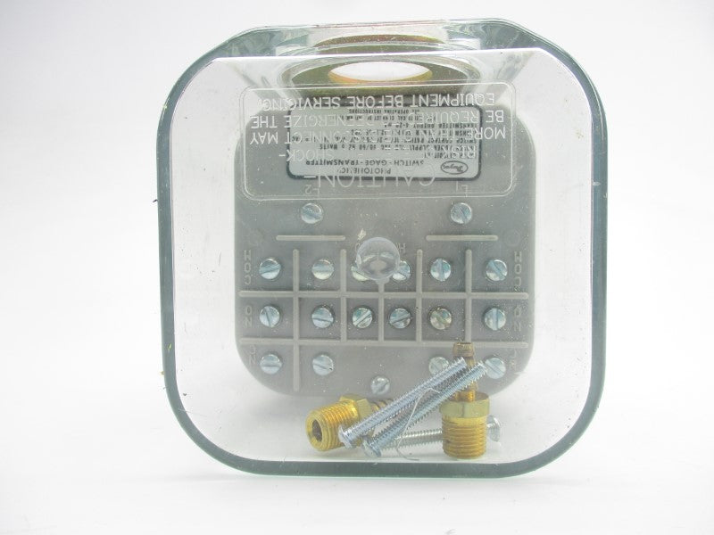 DWYER 3000-0SGTC 25PSI 0-.50 NSNP