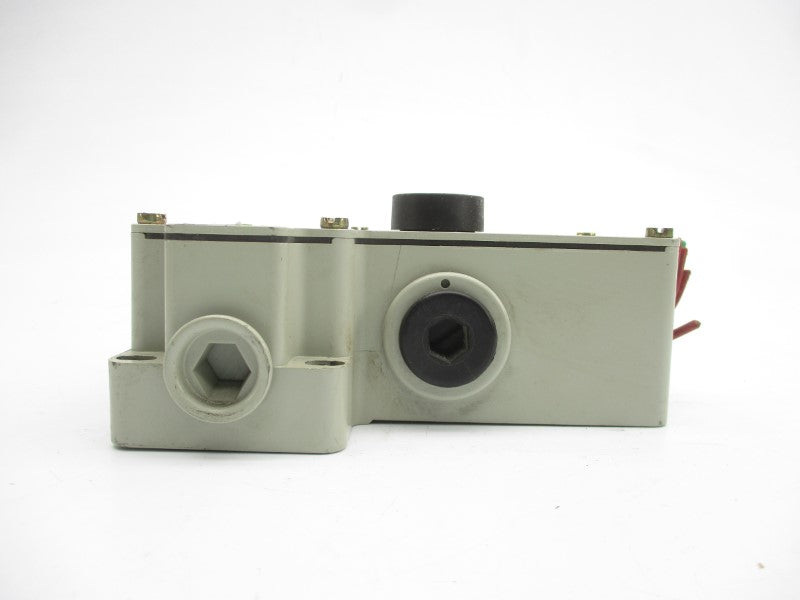 TELEMECANIQUE XY2CE1A150H7 400V UNMP