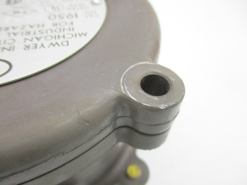DWYER 1950-5-2F 480VAC 15A 10PSI UNMP