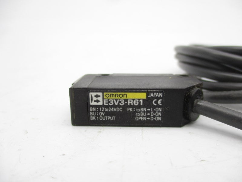 OMRON E3V3-R61 12-24VDC 2M NSMP