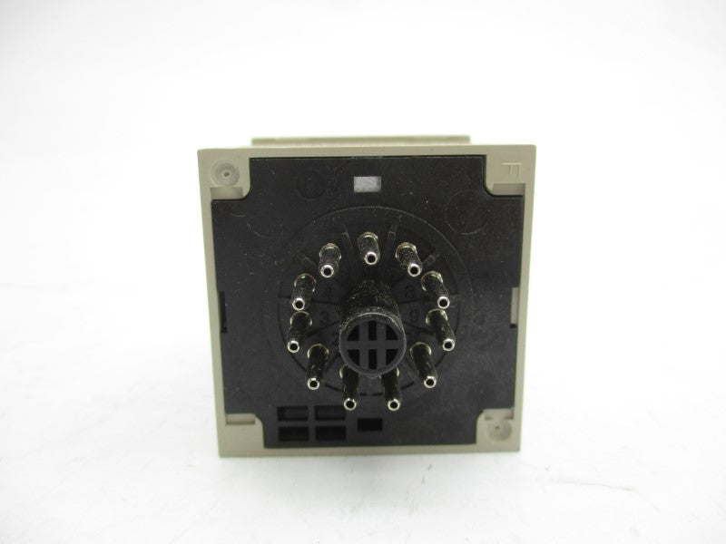 OMRON H3CR-A 100-240VAC 5A 1.2S-300H NSMP
