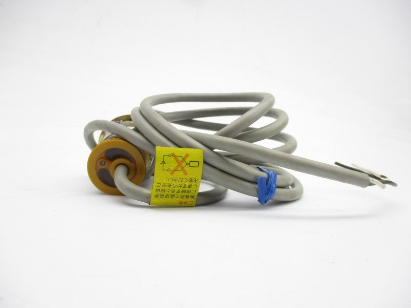 OMRON TL-XD10 8-40VDC NSMP