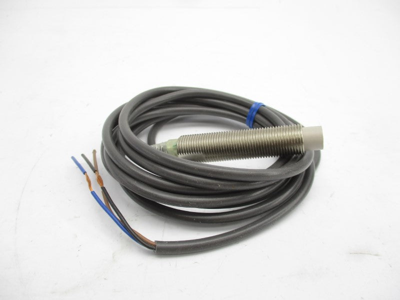 OMRON E2E2-X5MB1 12-24VDC 2M NSMP
