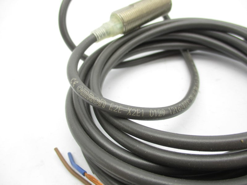 OMRON E2E-X2E1 12-24VDC 2M NSMP