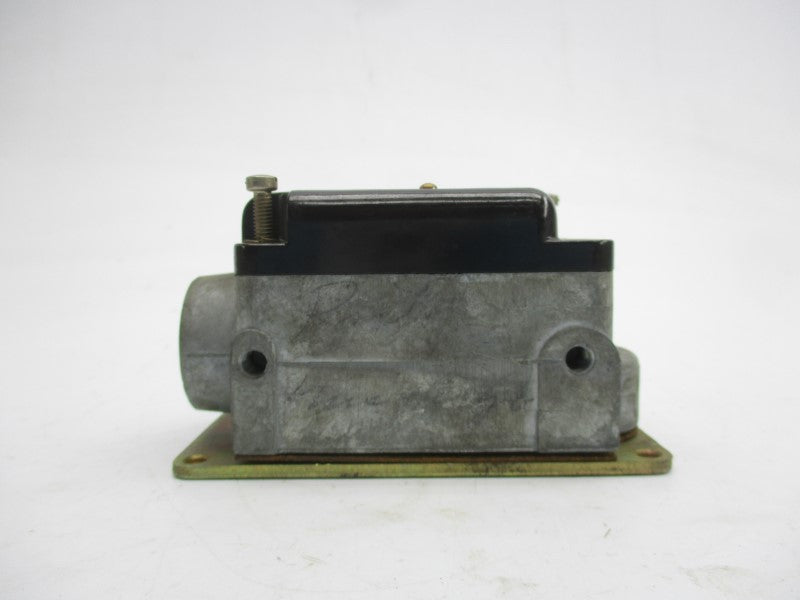 GENERAL ELECTRIC CR9440J1A2 600V UNMP