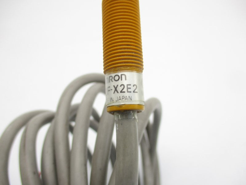 OMRON E2F-X2E2 UNMP