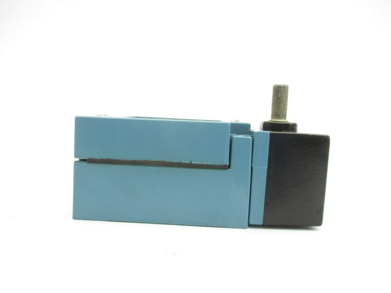 MICRO SWITCH LSYUB1A3 600VAC 10A NSNP