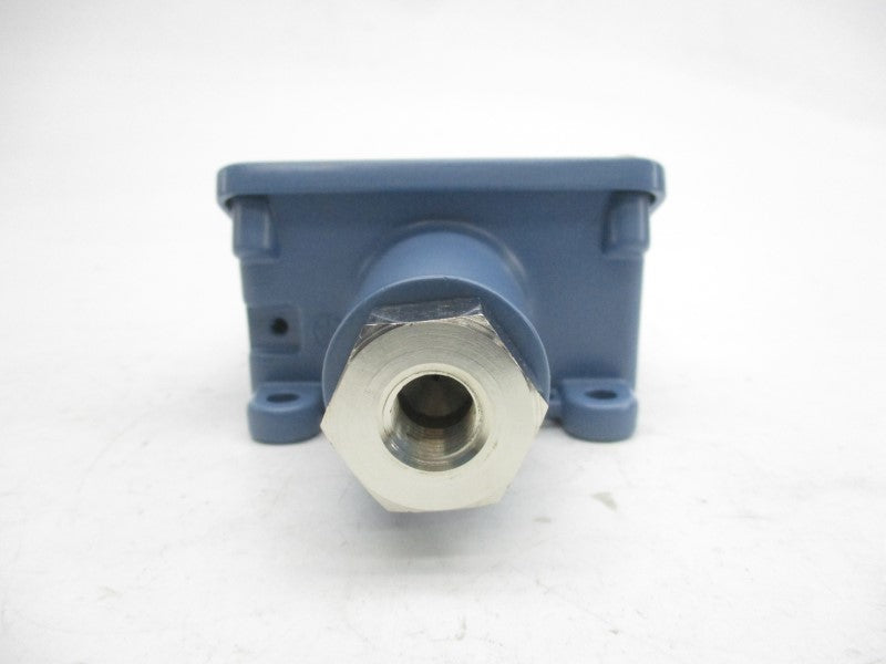 UNITED ELECTRIC H100-703 480VAC 15A 9-300PSI NSMP