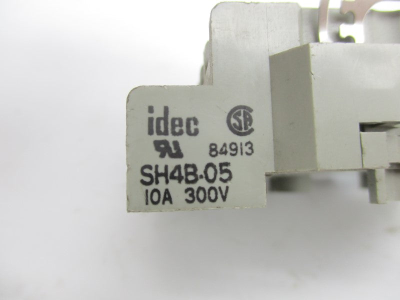 IDEC SH4B-05 300V 10A (AS PICTURED) UNMP
