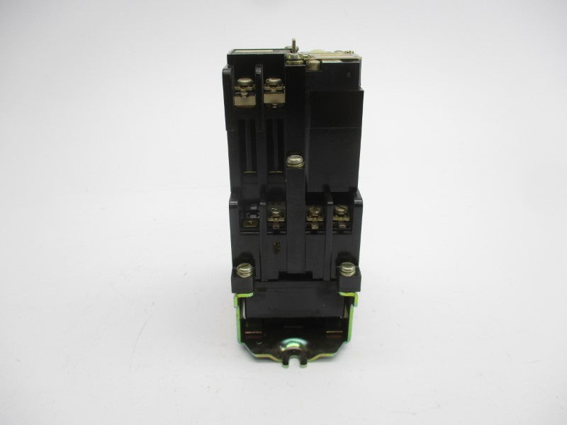 ALLEN BRADLEY 700NT300A1 SER. C 110/120V (BR/WH) NSMP