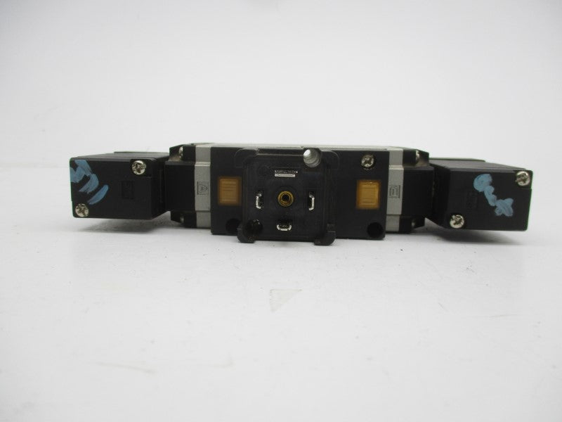 SMC VFS3210-5DZ 21-26VDC (AS PICTURED) NSNP