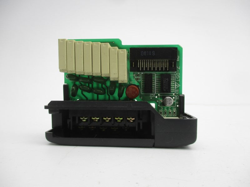 AUTOMATION DIRECT D2-08TR 5-240VAC 1A NSNP