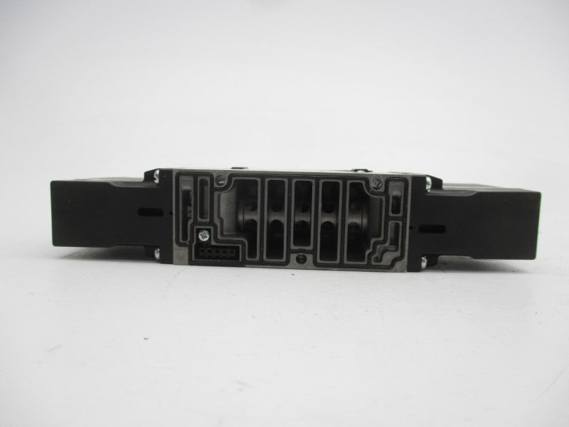 SMC VFS3200-5FZ 21-26VDC NSNP