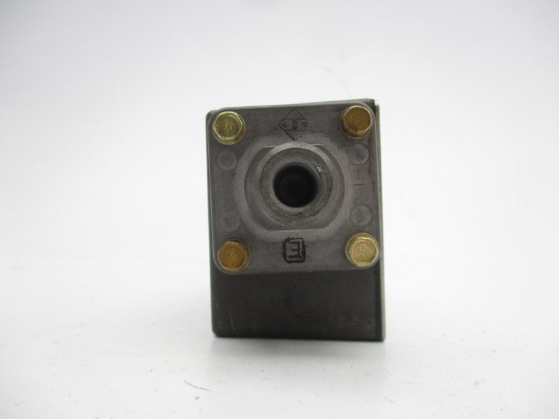 BARKSDALE E1H-R15 1-15PSI 600V 15A UNMP