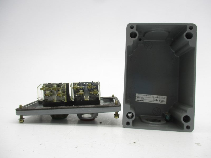 ALLEN BRADLEY 800T-2TA SER. T UNMP