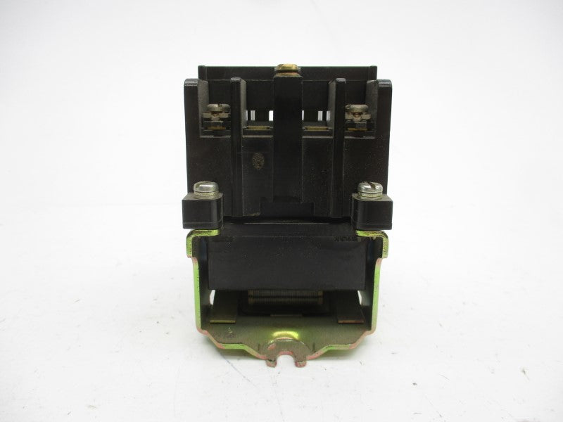 ALLEN BRADLEY 700-N200A2 SER. C 220/240V UNMP
