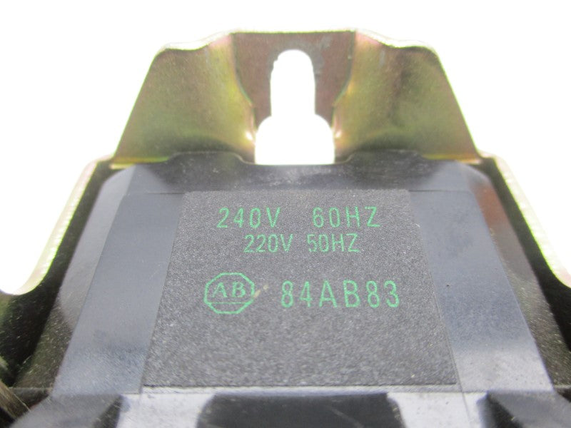 ALLEN BRADLEY 700-N200A2 SER. C 220/240V UNMP