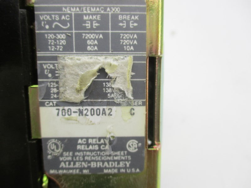ALLEN BRADLEY 700-N200A2 SER. C 220/240V UNMP
