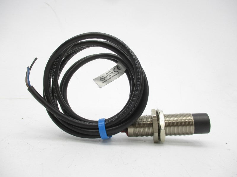 ALLEN BRADLEY 872C-D8NN18-E2 SER. C 10-30VDC UNMP