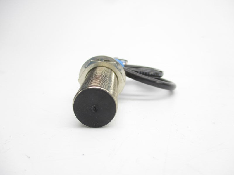 ALLEN BRADLEY 872C-D5CP18-E2 SER. C 10-30VDC UNMP