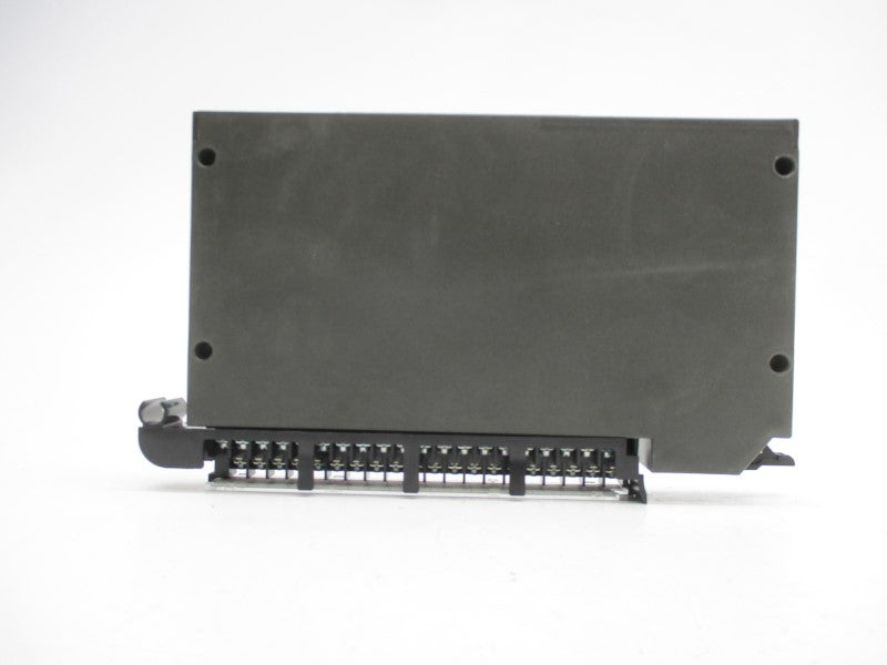 ALLEN BRADLEY 1771-OW16 SER. B REV. J02 UNMP
