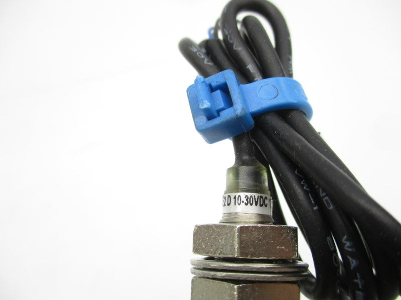 ALLEN BRADLEY 872C-D2NN8-E2 SER. D 10-30VDC UNMP