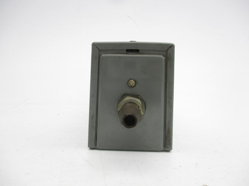 ALLEN BRADLEY 836AP11-PKCS 600VAC 3A UNMP