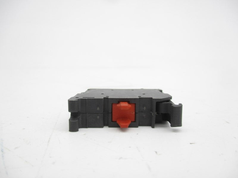 ALLEN BRADLEY 800F-X01 SER. A 690V 10A UNMP