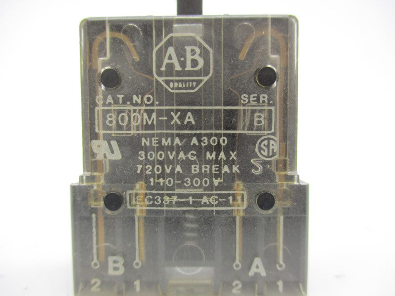 ALLEN BRADLEY 800M-XA SER. B 300VAC NSNP