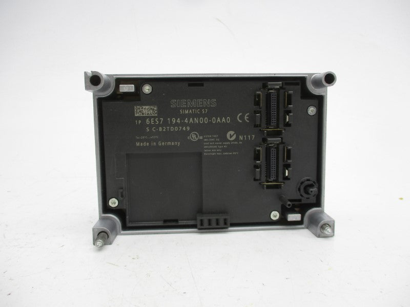 SIEMENS 6ES7194-4AN00-0AA0 24VDC UNMP