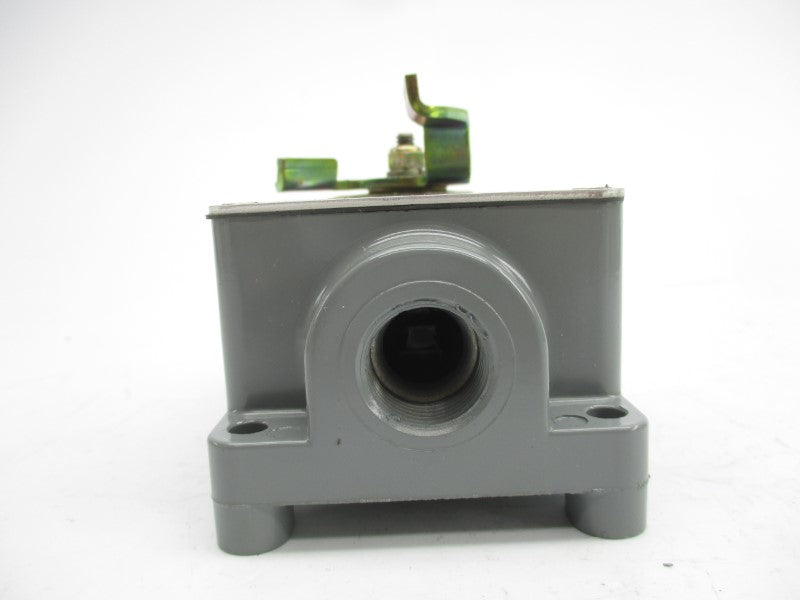 ALLEN BRADLEY 801-CMC21 SER. A 600VAC/DC NSNP
