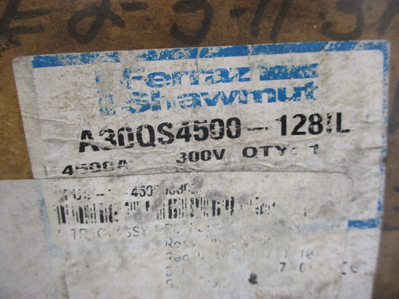 FERRAZ SHAWMUT A30QS4500-128IL 300VAC/DC 4500A NSMP