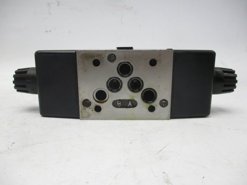 PARKER D3W1C56Y14 110/120V .72-.75A 3000PSI NSMP