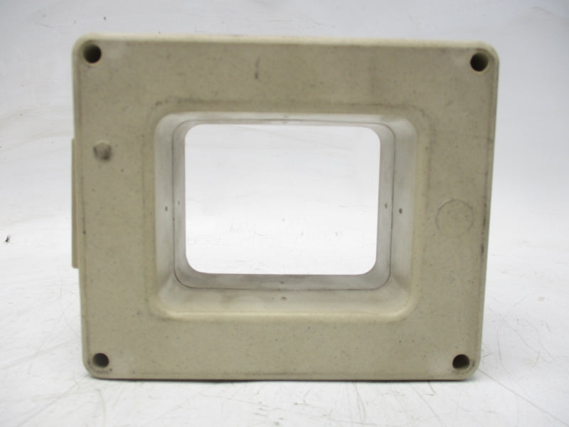 INSTRUMENT TRANSFORMERS 561-162 600V ( AS PICTURED) UNMP