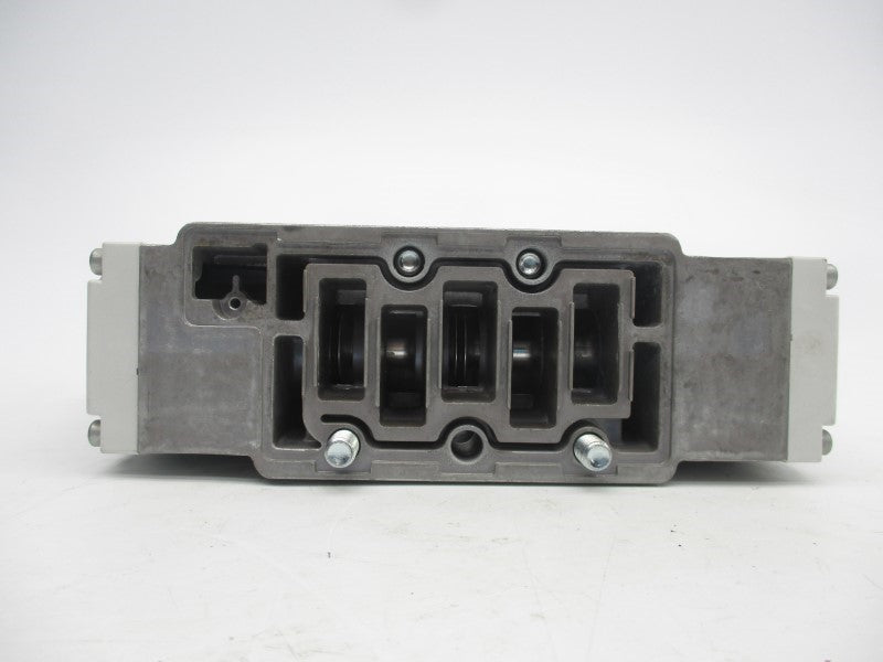 PARKER H3EWXBBL53D 120V 145PSI NSNP