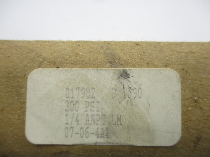 GAUGE P1590 0-300PSI 1/4" NSMP