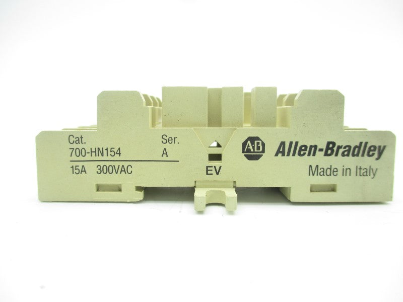 ALLEN BRADLEY 700-HN154 SER. A 300VAC 15A (PKG OF 10) NSNP