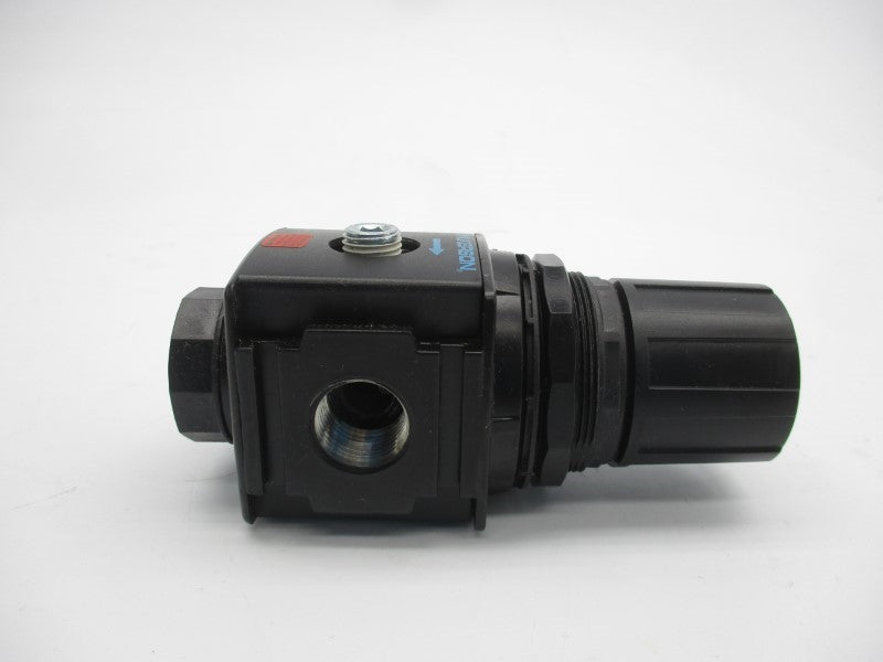 WILKERSON R18-04-F0G0 0-125PSI 1/2" NSMP
