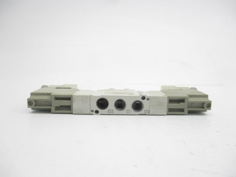 SMC SY5220-3DZ-C6 110V UNMP