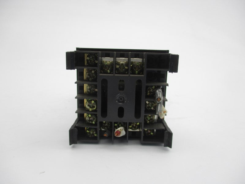 HONEYWELL DC100L1112100N 100-240VAC UNMP