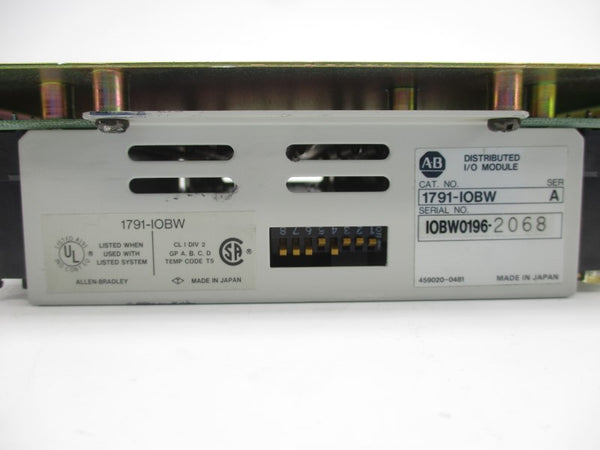 ALLEN BRADLEY 1791-IOBW SER. A 24VDC 2.4A UNMP