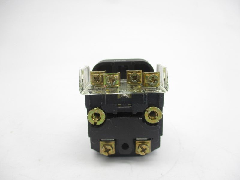 ALLEN BRADLEY 800T-FXP16XA2 SER. T 120V (WH) NSMP
