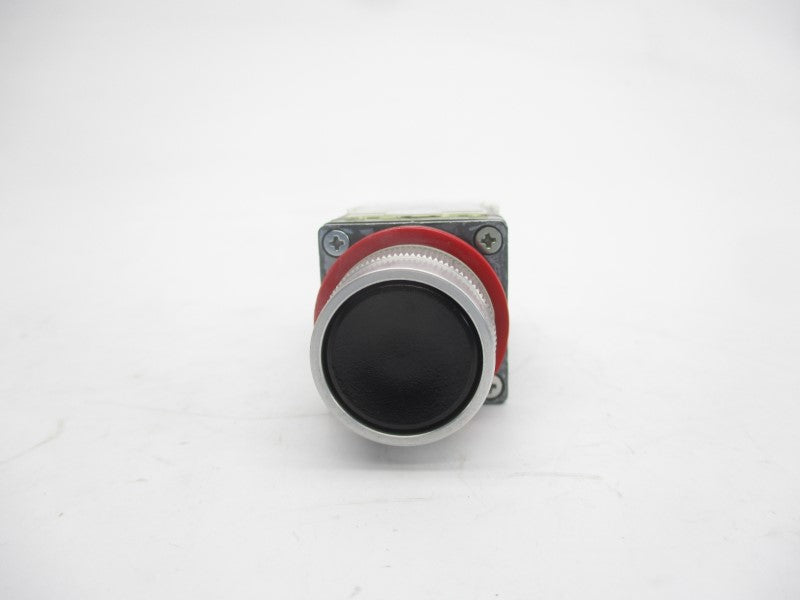 ALLEN BRADLEY 800MR-A2AK SER. C 300VAC (WH) NSMP
