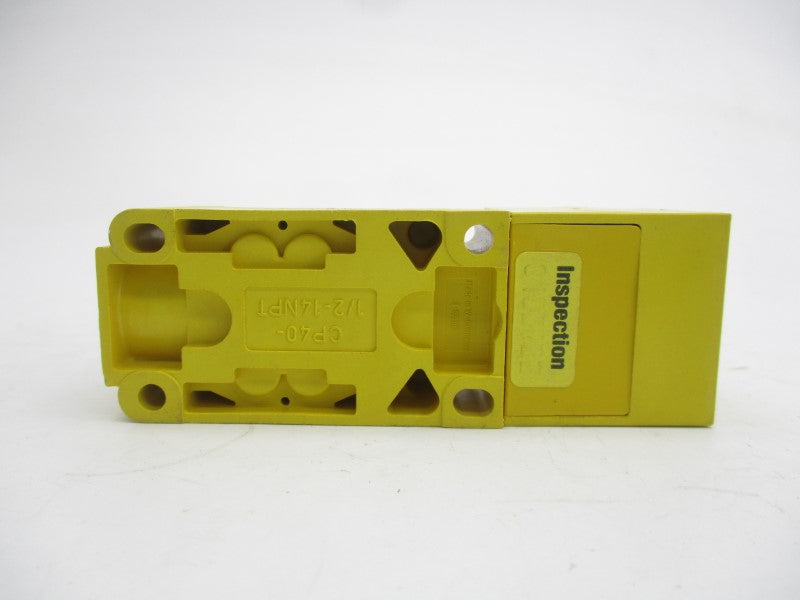 TURCK NI20NF-CP40-BZ3X 20-250VAC NSMP
