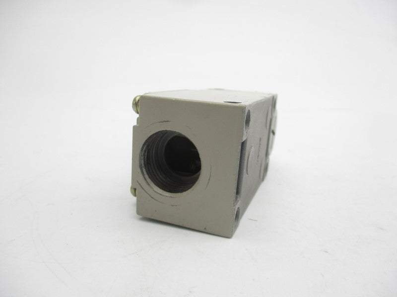 OMRON CA12-2N UNMP