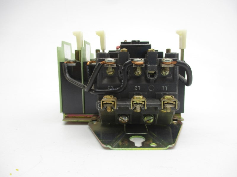 ALLEN BRADLEY 709-AOD SER. P 110/120V 21A (BR/YL) NSMP