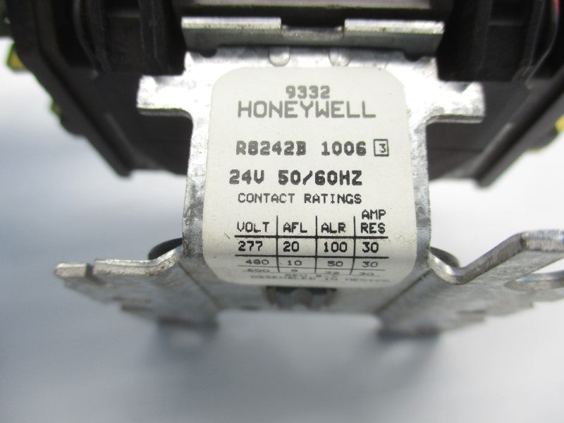 HONEYWELL R8242B1006 24V 20A NSMP