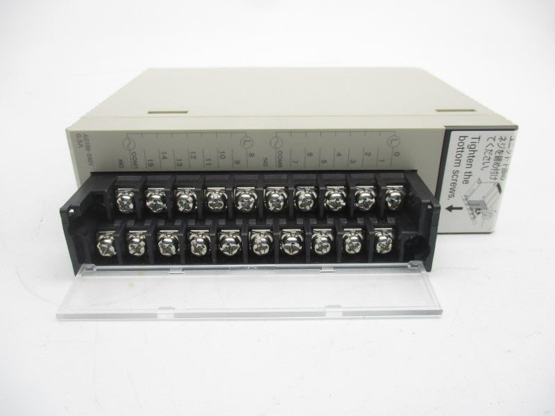 OMRON CS1W-OA211 100-240VAC 0.5A NSMP