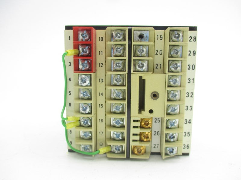 EUROTHERM CONTROLS 818S/RTD/RVPR/NONE/FHD/X0MA20/NONE/SN/70/0/200 85-264VAC UNMP