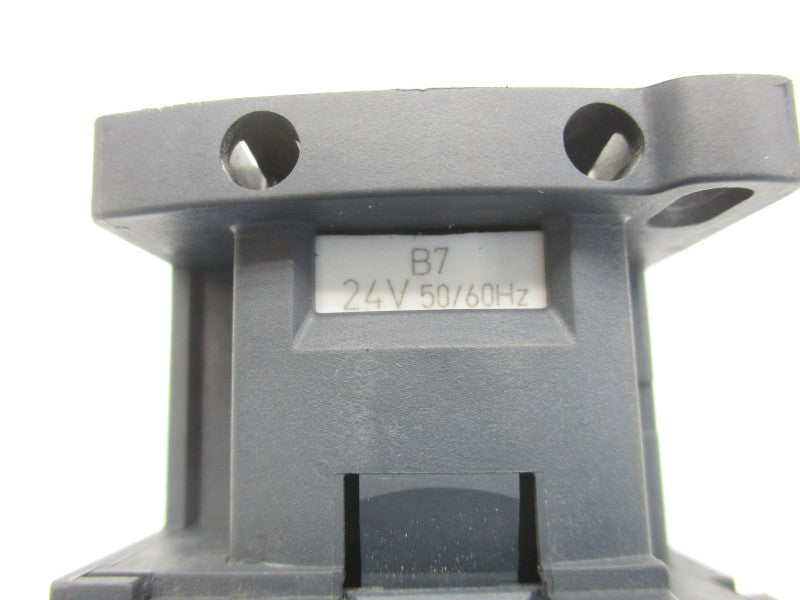 SCHNEIDER ELECTRIC LC1D18B7 24V 32A (AS PICTURED) UNMP